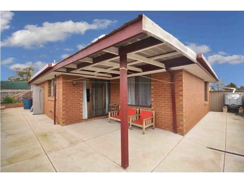 2/55 Tarcoola Avenue, Meadow Heights VIC 3048