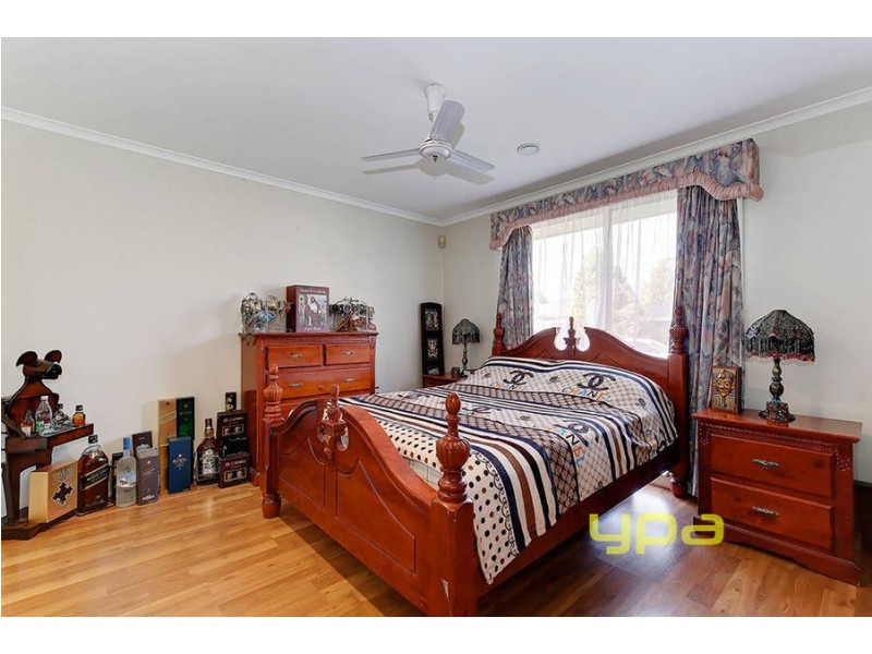 9 Gunbower Crescent, Meadow Heights VIC 3048