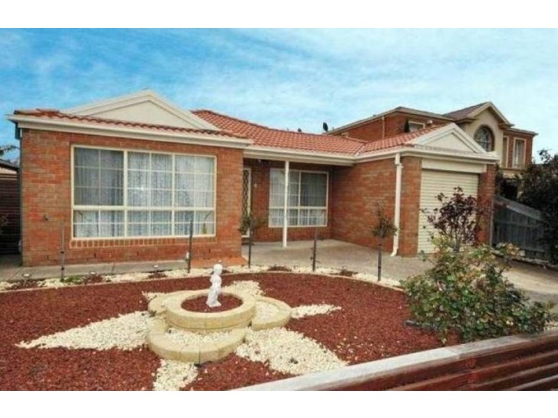 10 Mensa Court, Roxburgh Park VIC 3064