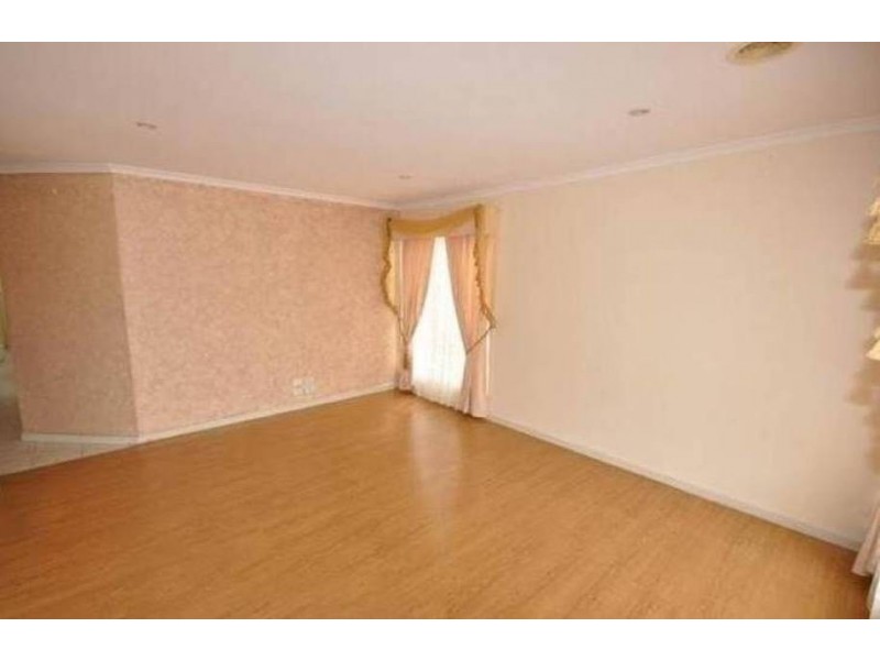 10 Mensa Court, Roxburgh Park VIC 3064