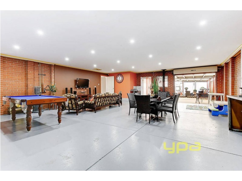 30 Serpens Court, Roxburgh Park VIC 3064