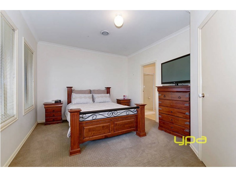 3 Grenville Terrace, Roxburgh Park VIC 3064