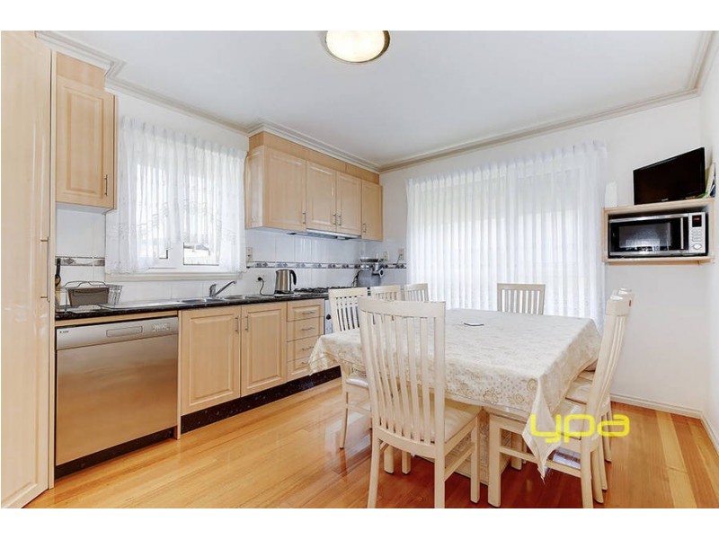 27 Warne Street, Coolaroo VIC 3048