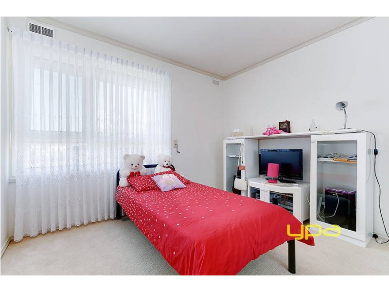 27 Warne Street, Coolaroo VIC 3048