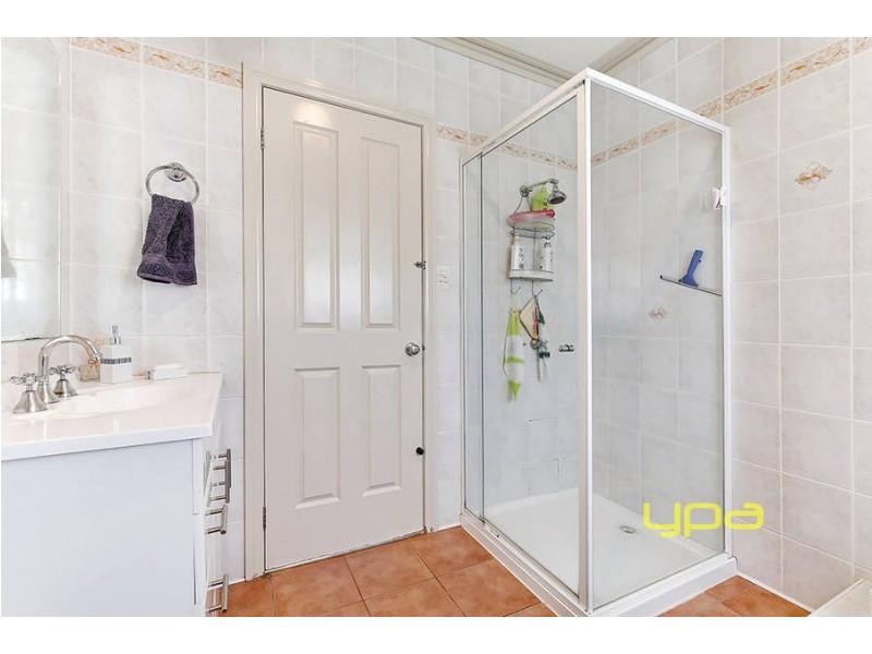 27 Warne Street, Coolaroo VIC 3048