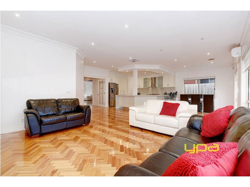 3 Beltana Lane, Roxburgh Park VIC 3064