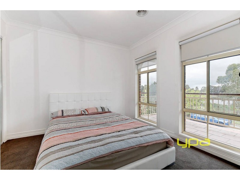 3 Beltana Lane, Roxburgh Park VIC 3064