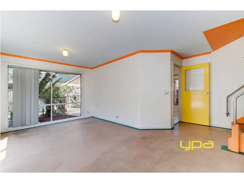 42 Eucalyptus Place, Meadow Heights VIC 3048