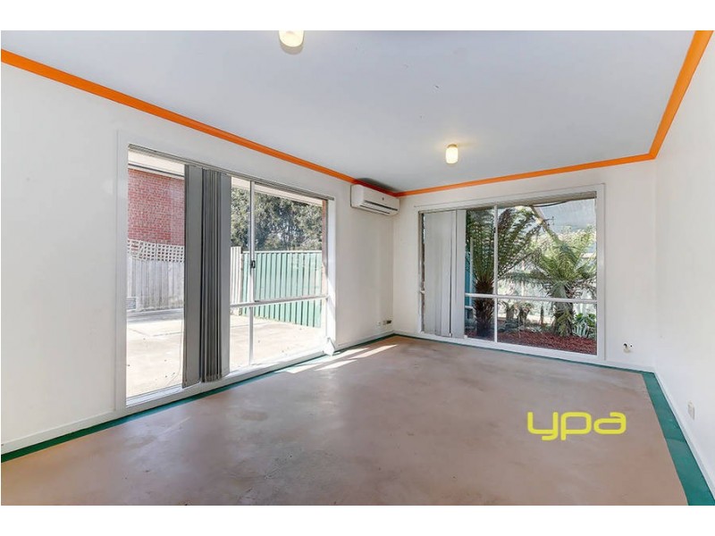 42 Eucalyptus Place, Meadow Heights VIC 3048