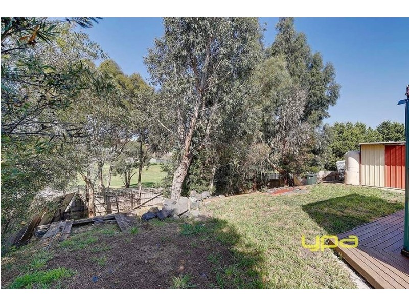 42 Eucalyptus Place, Meadow Heights VIC 3048