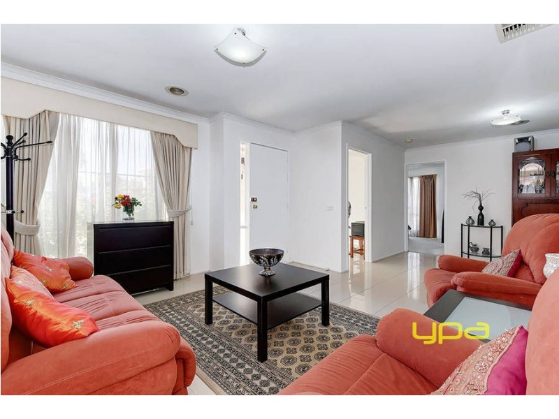 7 Nowell Court, Roxburgh Park VIC 3064