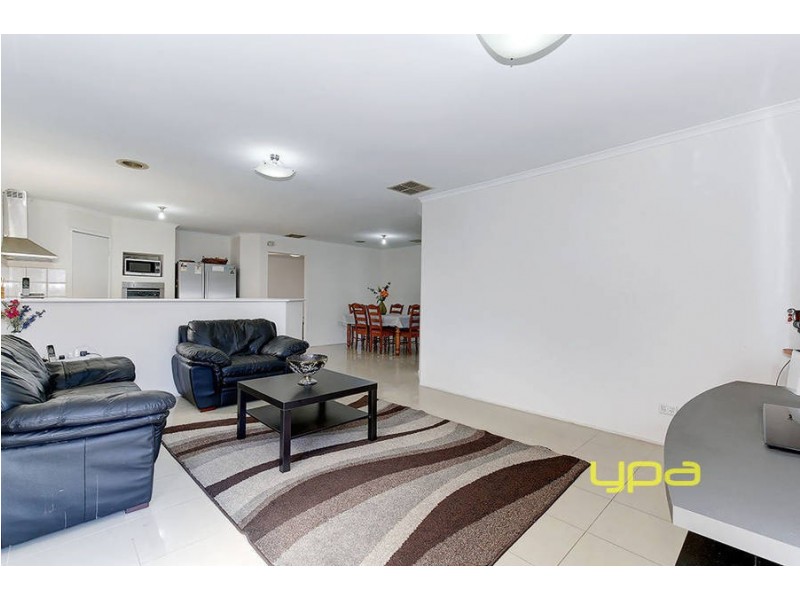 7 Nowell Court, Roxburgh Park VIC 3064