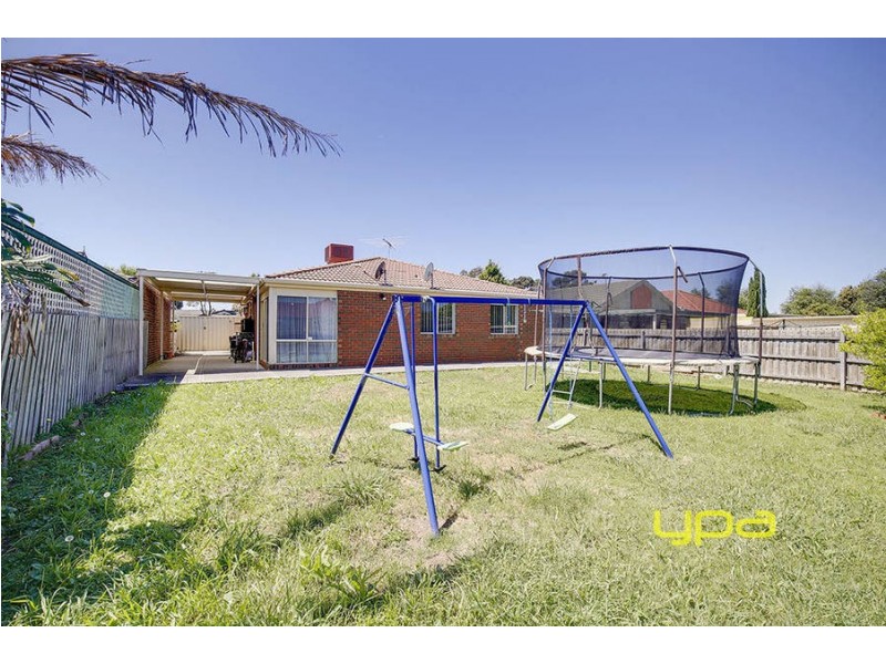 7 Nowell Court, Roxburgh Park VIC 3064