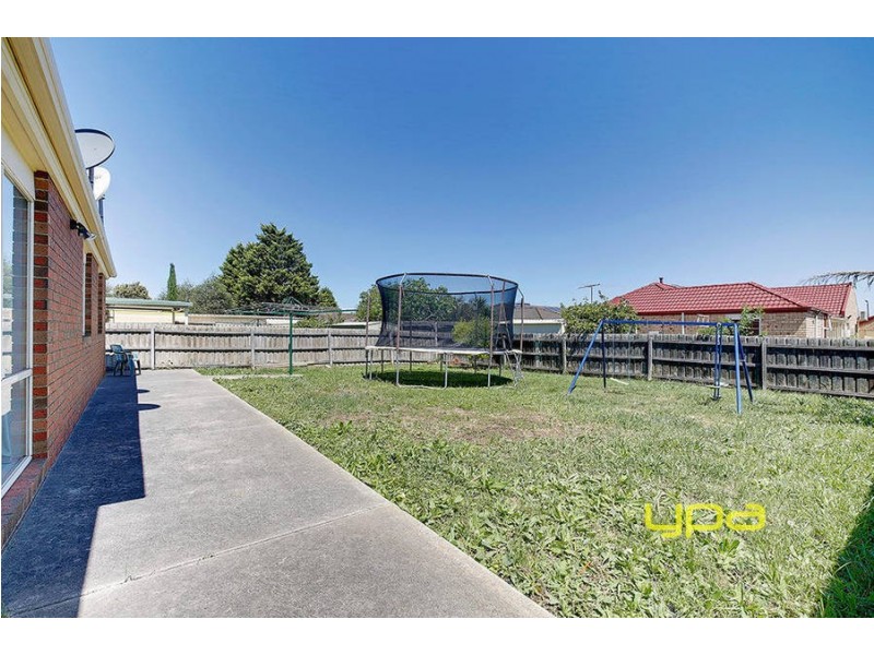 7 Nowell Court, Roxburgh Park VIC 3064