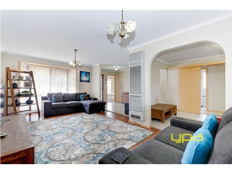 3 Buxton Court, Meadow Heights VIC 3048