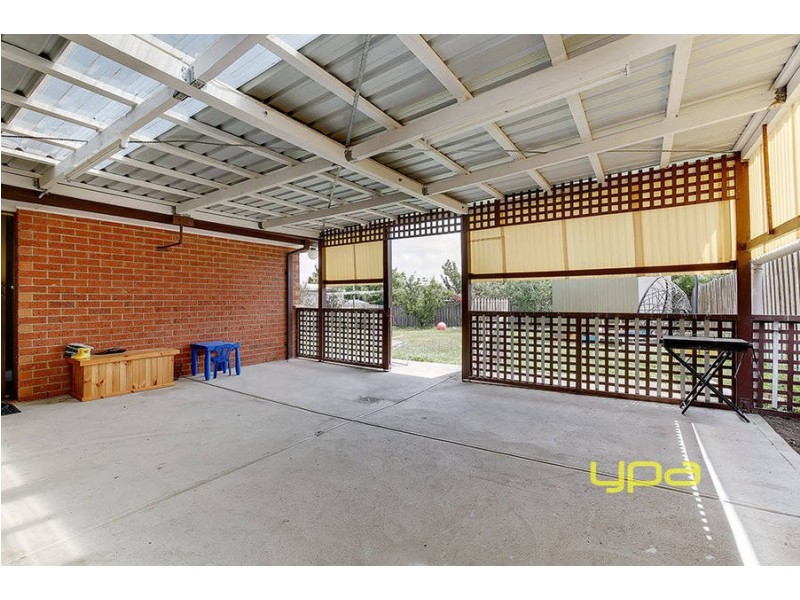 3 Buxton Court, Meadow Heights VIC 3048