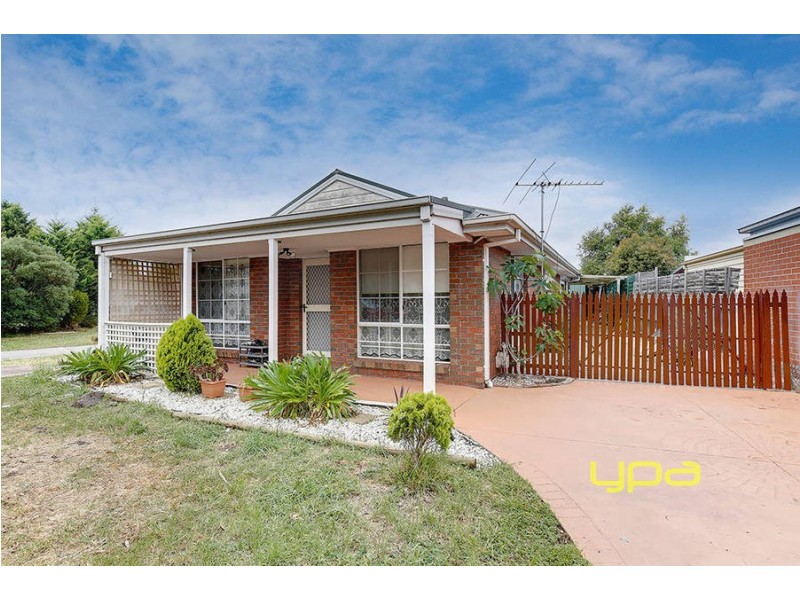 12 Addison Way, Roxburgh Park VIC 3064