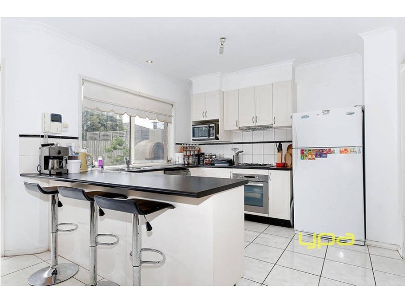 3 Overbank Street, Roxburgh Park VIC 3064