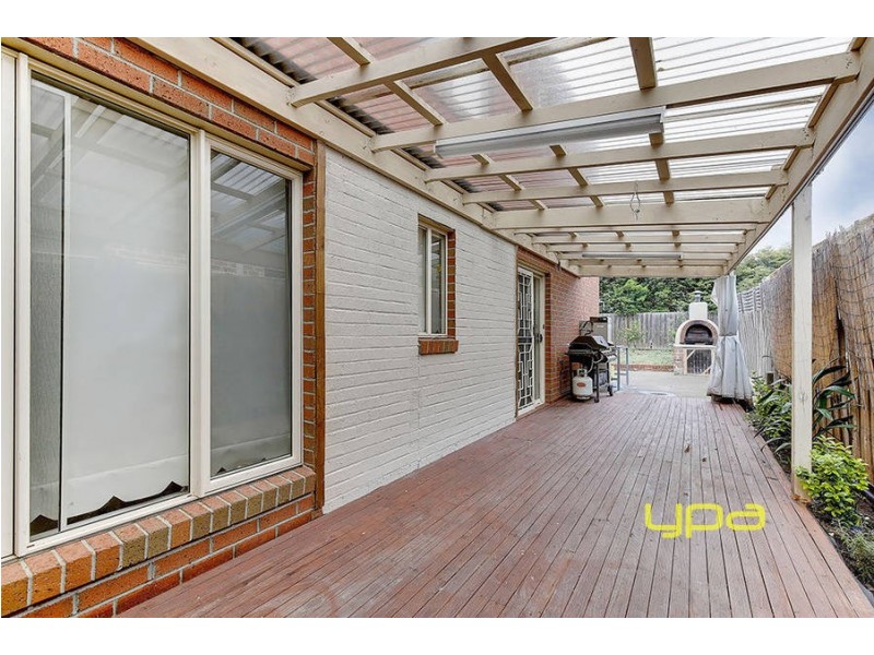 3 Overbank Street, Roxburgh Park VIC 3064