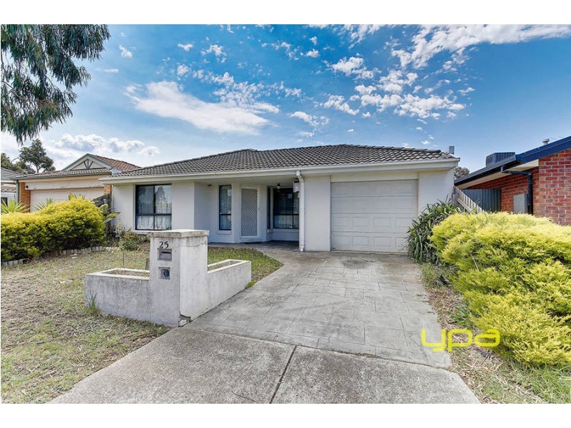 25 Shortridge Circuit, Roxburgh Park VIC 3064