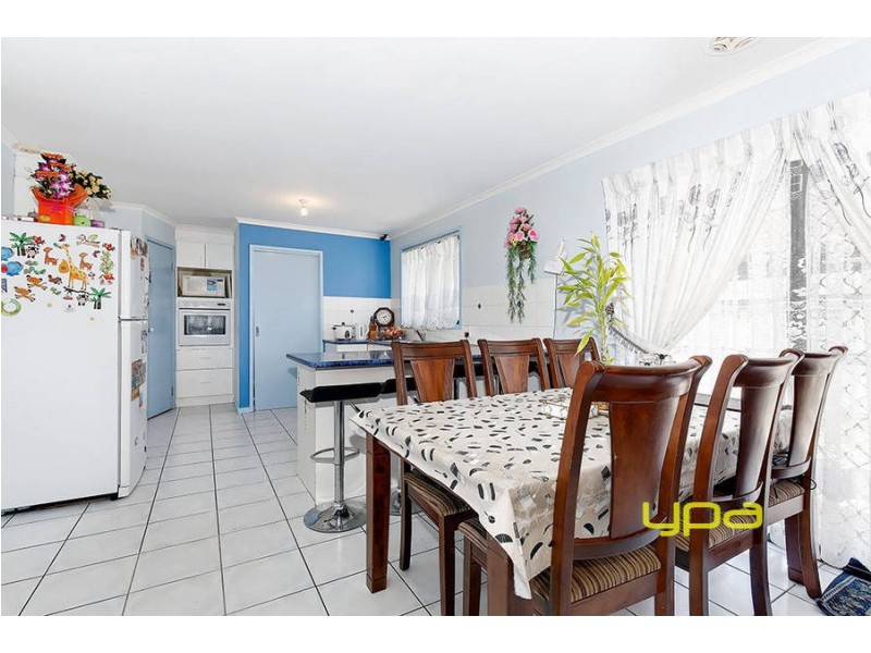 25 Shortridge Circuit, Roxburgh Park VIC 3064