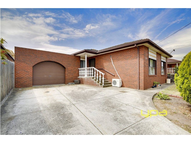 10 Buchan Street, Meadow Heights VIC 3048