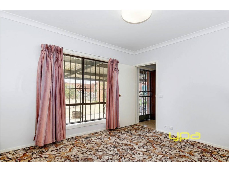 10 Buchan Street, Meadow Heights VIC 3048