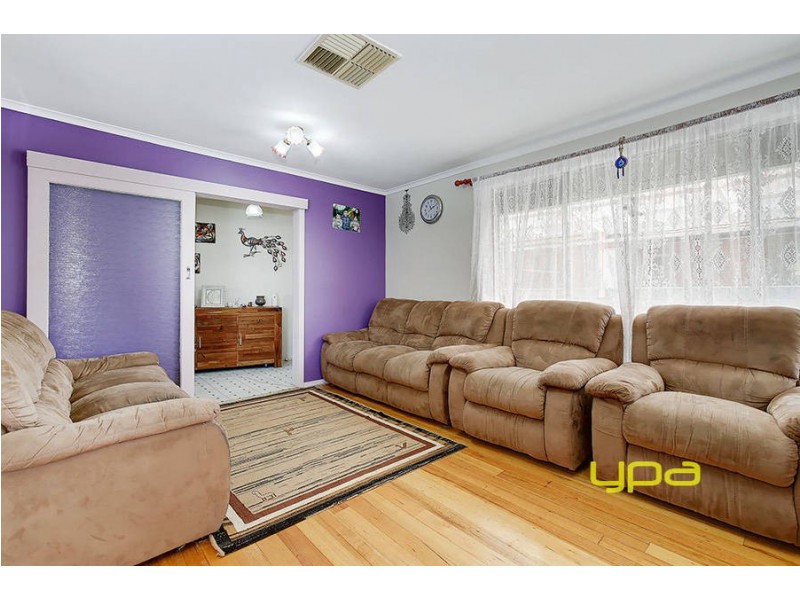 23 Mont Albert Drive, Campbellfield VIC 3061