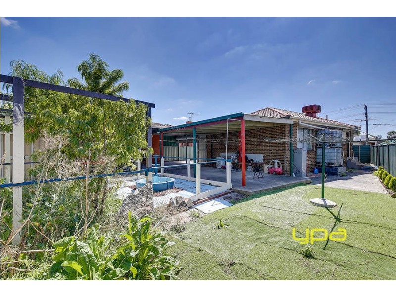 23 Mont Albert Drive, Campbellfield VIC 3061