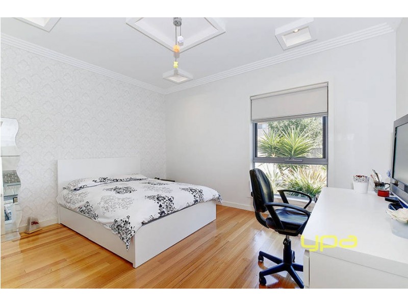 31 Villawood Avenue, Roxburgh Park VIC 3064