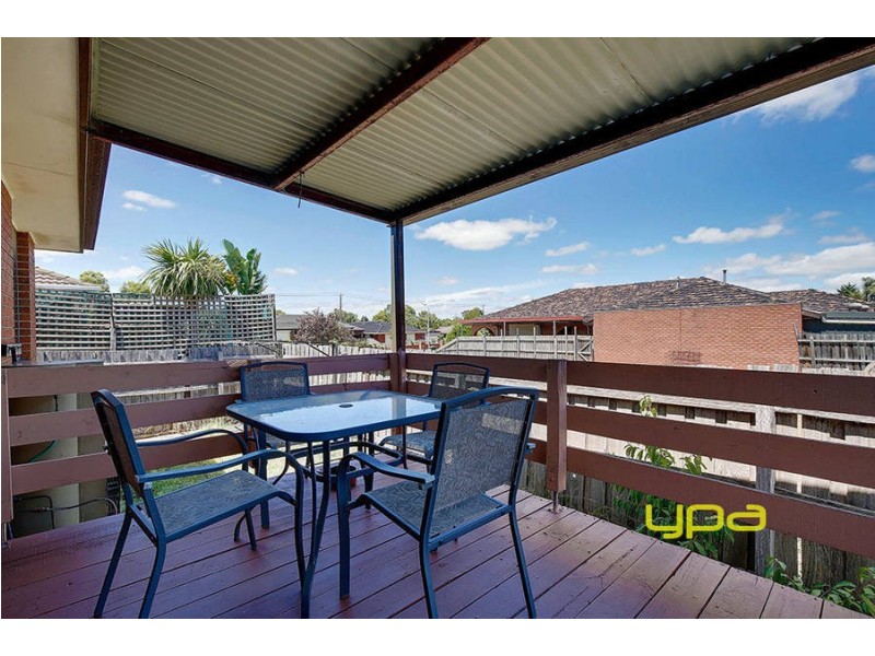 2/19 Mitchell Crescent, Meadow Heights VIC 3048