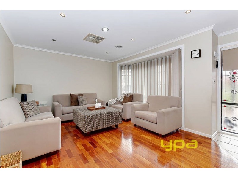 8 Cherry Court, Meadow Heights VIC 3048