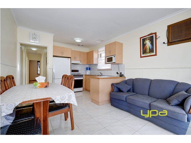 44 Westmere Crescent, Coolaroo VIC 3048