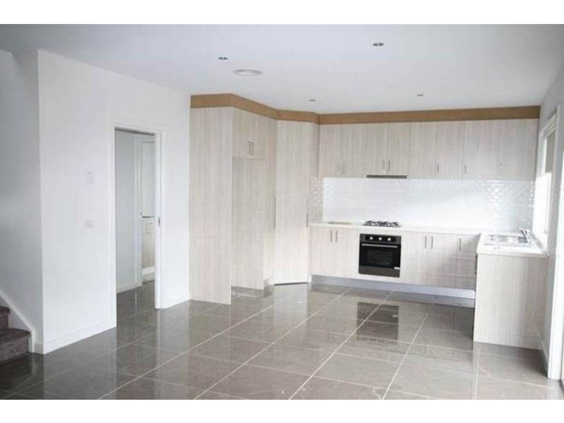 3/24 Milford Court, Meadow Heights VIC 3048