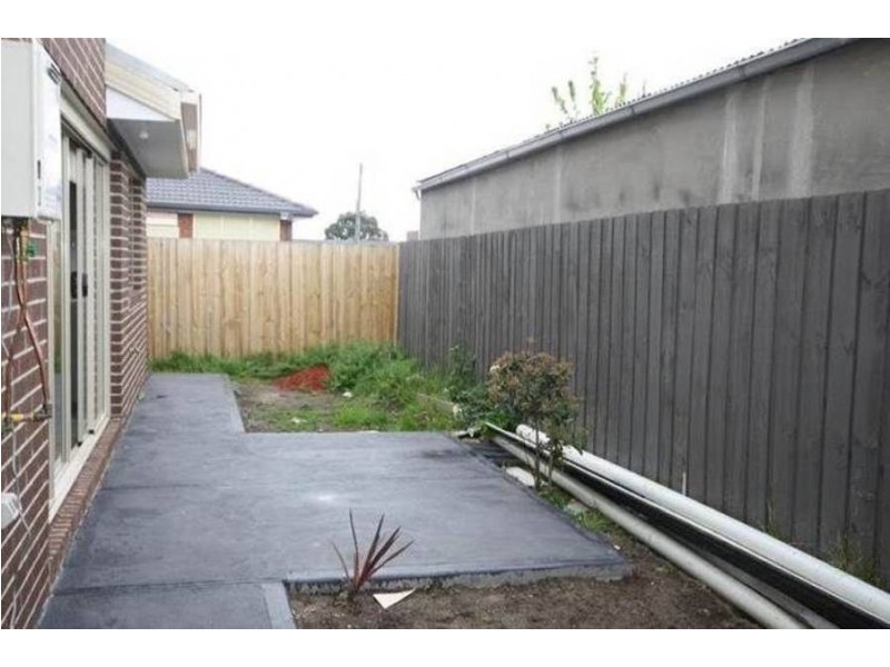 3/24 Milford Court, Meadow Heights VIC 3048