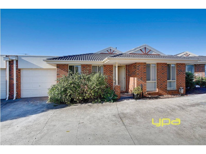 13/4-16 Melaleuca Drive, Meadow Heights VIC 3048