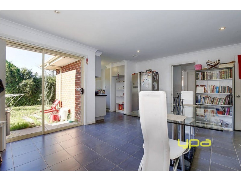 13/4-16 Melaleuca Drive, Meadow Heights VIC 3048