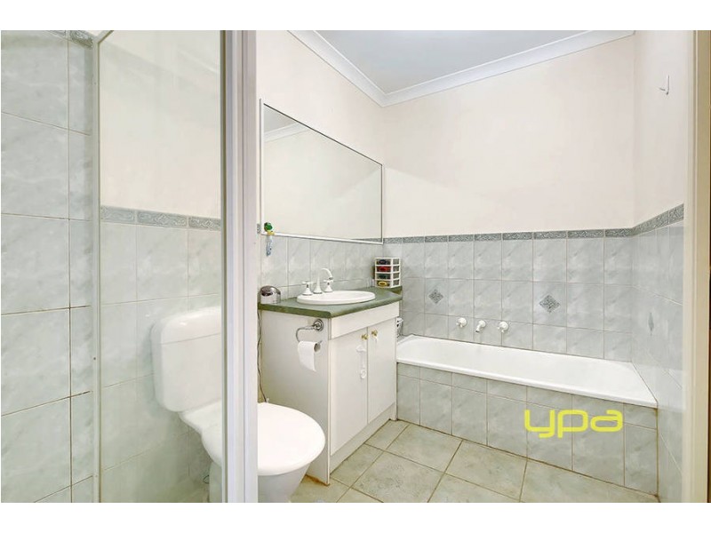 6/35 Rokewood Crescent, Meadow Heights VIC 3048