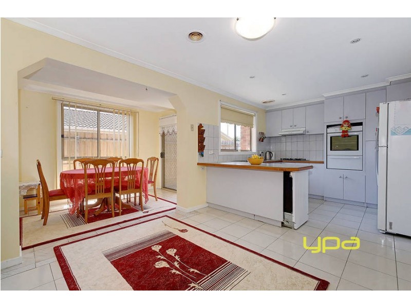 1/48 Pinnaroo Circuit, Meadow Heights VIC 3048