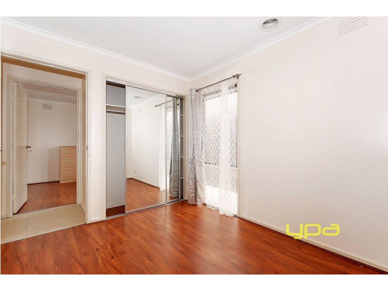 7 Castella Crescent, Meadow Heights VIC 3048