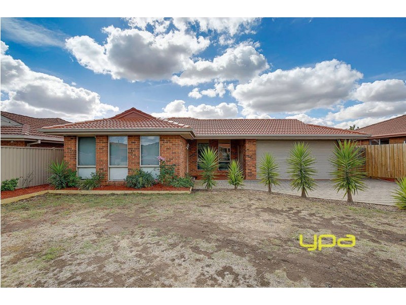 34 Lightwood Crescent, Meadow Heights VIC 3048