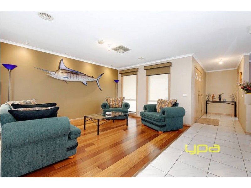 34 Lightwood Crescent, Meadow Heights VIC 3048