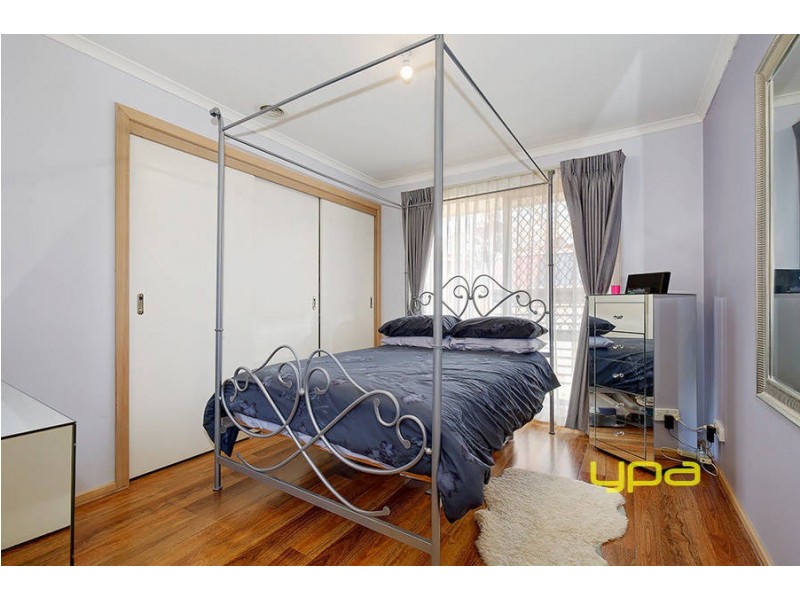 34 Lightwood Crescent, Meadow Heights VIC 3048