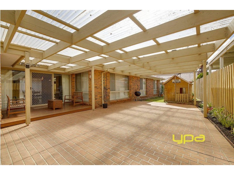 34 Lightwood Crescent, Meadow Heights VIC 3048