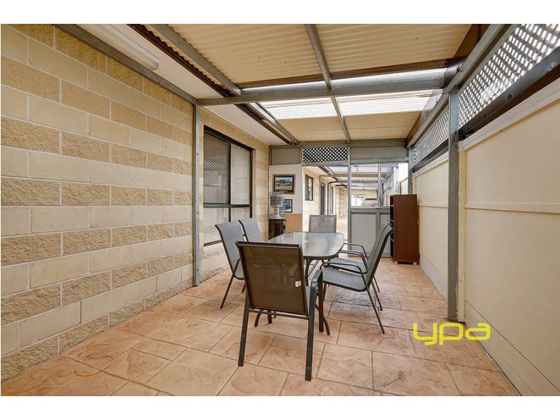 15 Pinelea Court, Roxburgh Park VIC 3064