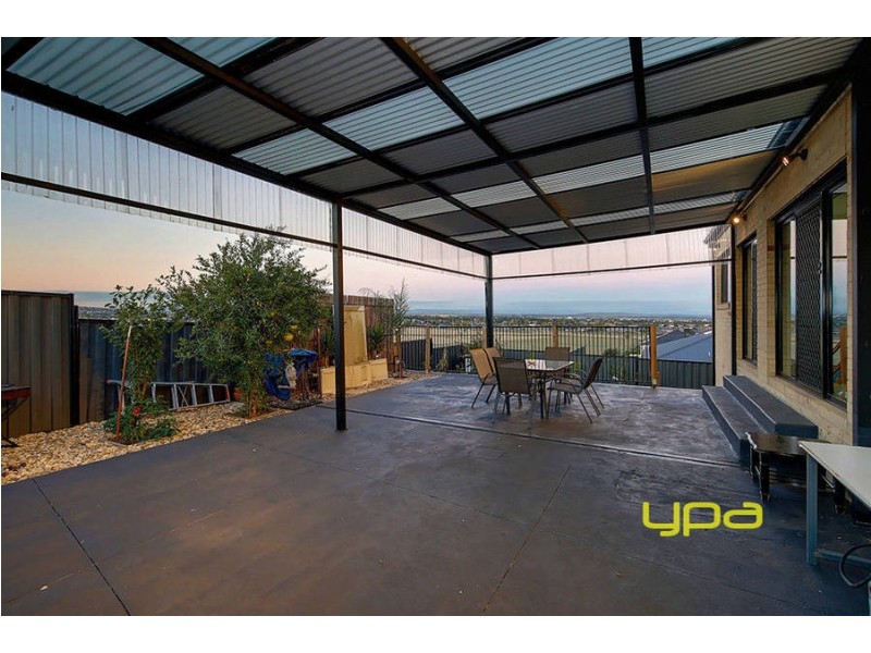 50 Candlebark Drive, Greenvale VIC 3059