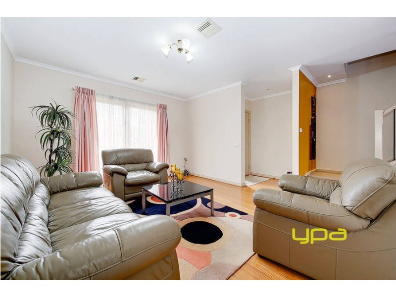 1 Sienna Court, Roxburgh Park VIC 3064