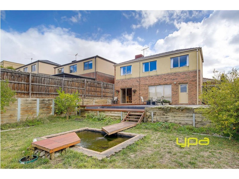 1 Sienna Court, Roxburgh Park VIC 3064