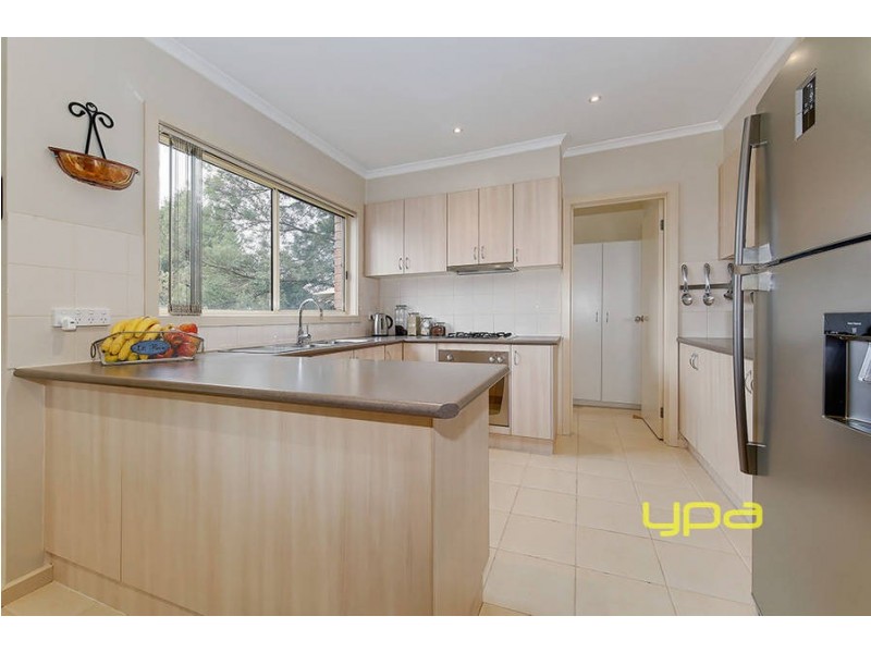 11/32 Papworth Place, Meadow Heights VIC 3048