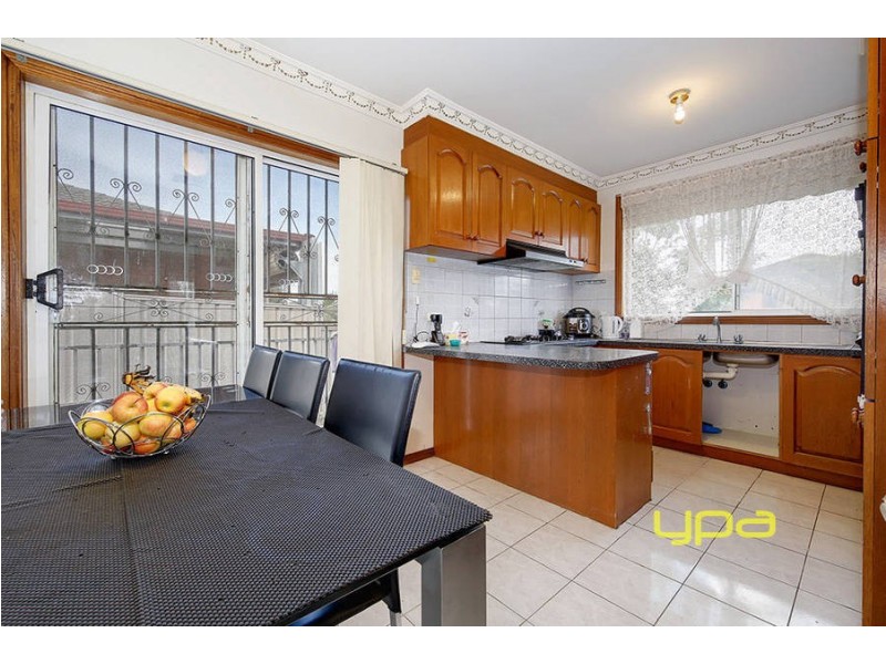 1/60 Mitchell Crescent, Meadow Heights VIC 3048